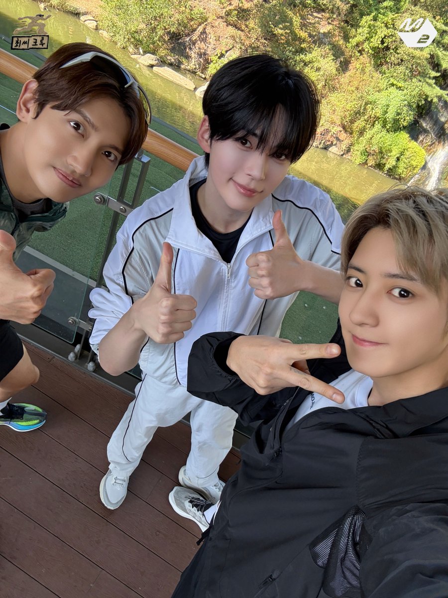 M2MPD's tweet photo. 성한빈과 함께한 #오런완🏃

[최씨크루] 성한빈 편
▶️ https://t.co/2eNtWAP79O

#최씨크루 #성한빈
#CHOI_CREW #SUNGHANBIN
@sunghanbin_twt https://t.co/Cw4gTJJvBb