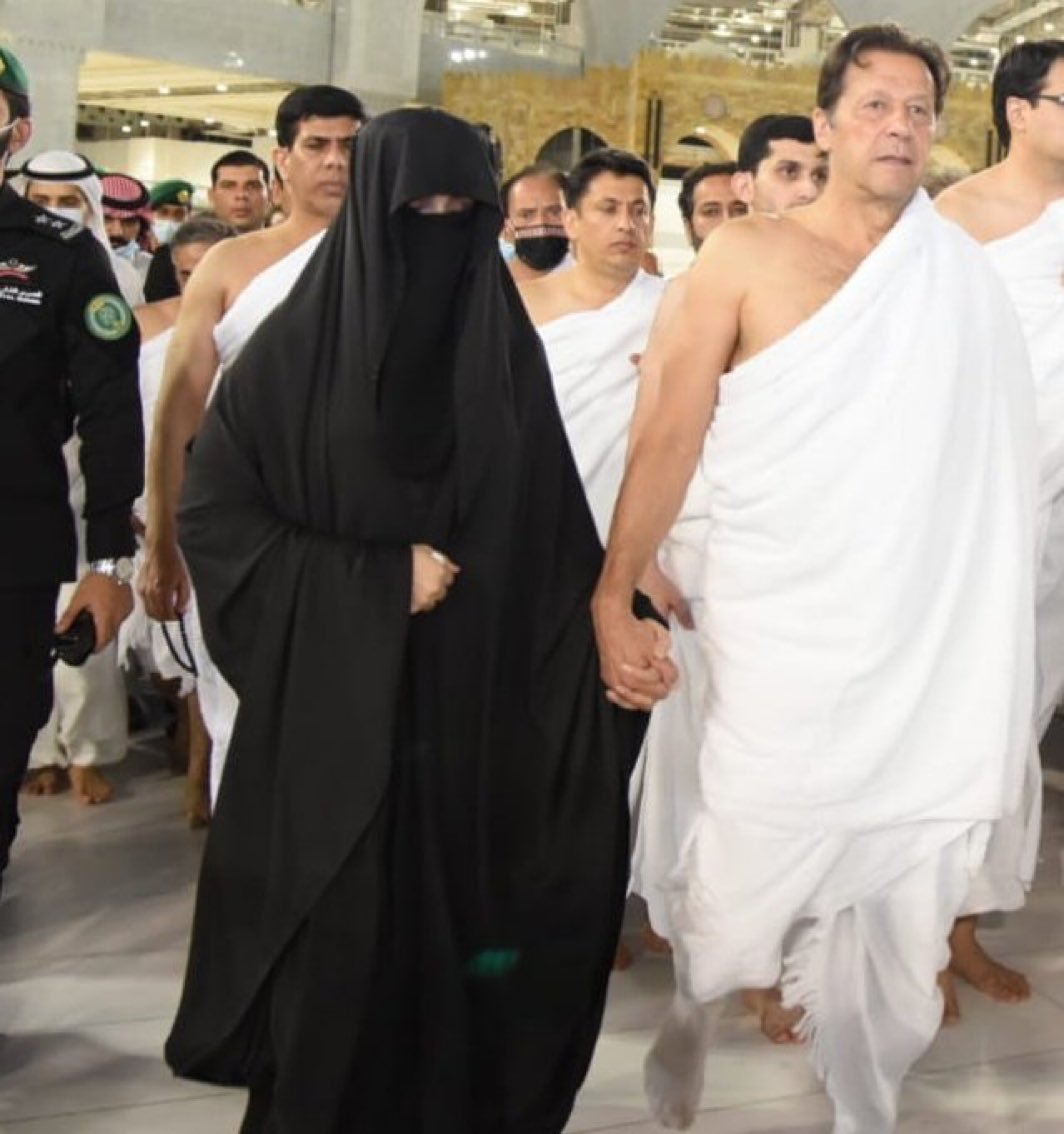 bisma80466172's tweet photo. میرے پیارے پرودگار عمران خان بشریٰ بی بی اور تحریک انصاف کے تمام بھائیوں کو صحت مند لمبی زندگی جلد رہائی اور خاص حفاظت فرما آمین ثم آمین 
خاتم النبیین 
محمد مصطفیٰ 
صلی اللّٰہ علیہ وآلہ وسلّم ۔۔❤️ https://t.co/npL9PuipoD