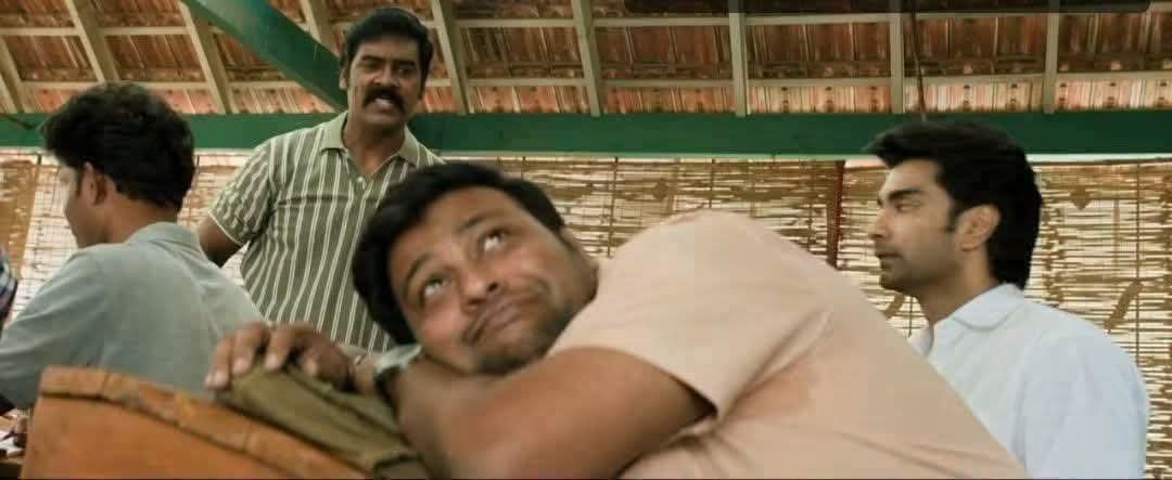 aadhyatwitz's tweet photo. போன வருஷம் தூய்மை
பணியாளர்கள்
போராட்டம் பன்னிட்டு
இருக்கும்போது ஒய்யாரமா
கூலி படத்துக்கு போனான் 

இப்ப வீட்ல சும்மா தான
இருப்பான்.. ஜெயிலர் 2 க்கு
போகலயா.. https://t.co/bYMh2qXzA3