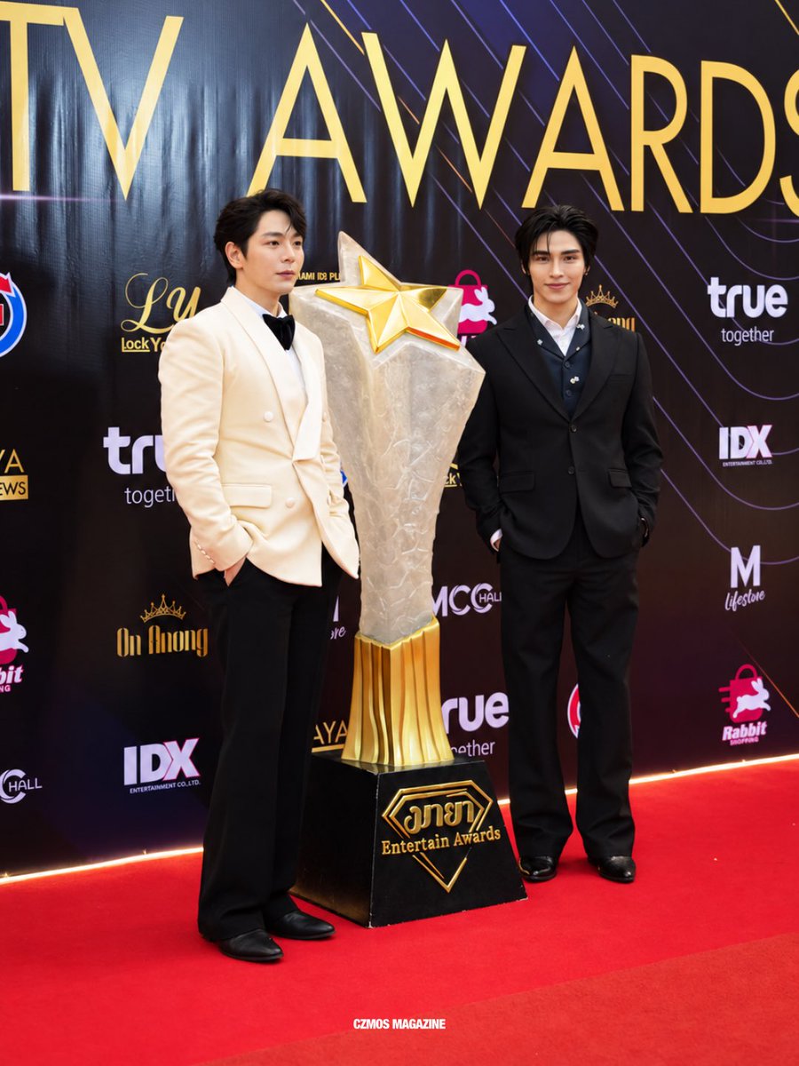 welcometoczmos's tweet photo. A closer look at the faces of the MAYA TV Awards 2026 red carpet ✨

#mayatvawards2026 #thaientertainment #thaiactors https://t.co/4KPnL2N9ZP