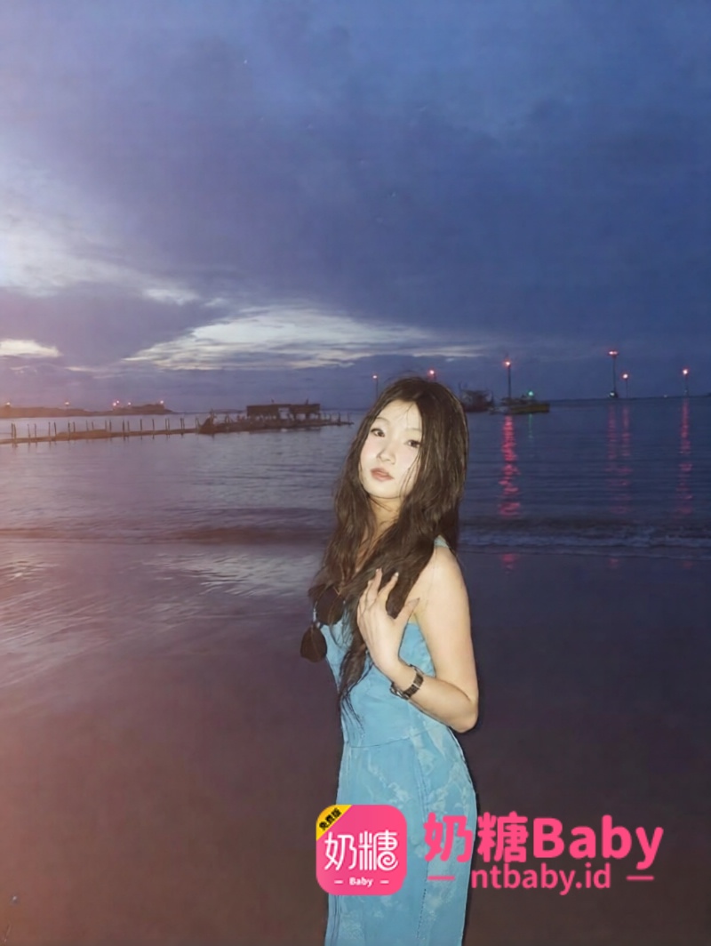 TishChavarria6's tweet photo. 他跟四川姑娘在酒店喝酒过夜，第二天中午姑娘醒来衣服全没了，只记得零星片段，她质问有没有操 射哪了 后来又承认互相口交，早上做了射外面 还说她主动要舔的，最后甩出录音，里面全是她喊老公使劲操

更多精彩内容-ntbaby.id
#刘子昂 #胜隆食品 #酒店 #曝光 #吃瓜 #渣男 #口交 #录音 https://t.co/MTRkg2gw7D