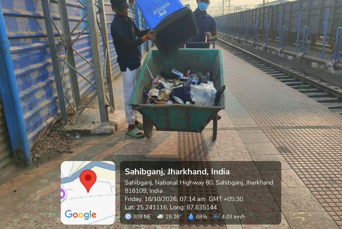 drmmalda's tweet photo. Mechanised Cleaning at Sahibganj Railway Station under #SpecialCampaign6.0 🚉
Eastern Railway’s Malda Division is promoting cleanliness and hygiene through mechanised cleaning to ensure a cleaner station environment and enhanced passenger comfort.
#MaldaDivision #CleanRailways https://t.co/mEwwu5dEL4