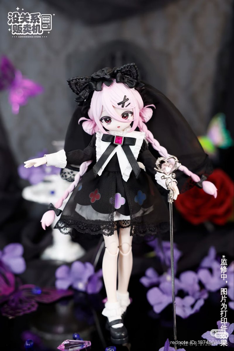 abyssjelly_shop's tweet photo. 🫧新作紹介🫧

注目のBJD企画をご紹介します！

MiraiDolls（未境霓偶）より
新作特六BJD『没关系贩卖机』シリーズ

通常種より、水彩筆がモチーフの
「绘娅（フイヤ）」の
立ち絵と実物写真が公開されました。

″奇想天外なアイデアでいっぱいで、かなりのマイペース。
型にはまらない行動をすることが多く、レシートに絵を描くのが好き。
よく自分の世界に入り込んでいる。″
 
現在生産進行中。当店でも取り扱い予定です。
続報があり次第、またご案内いたします✨