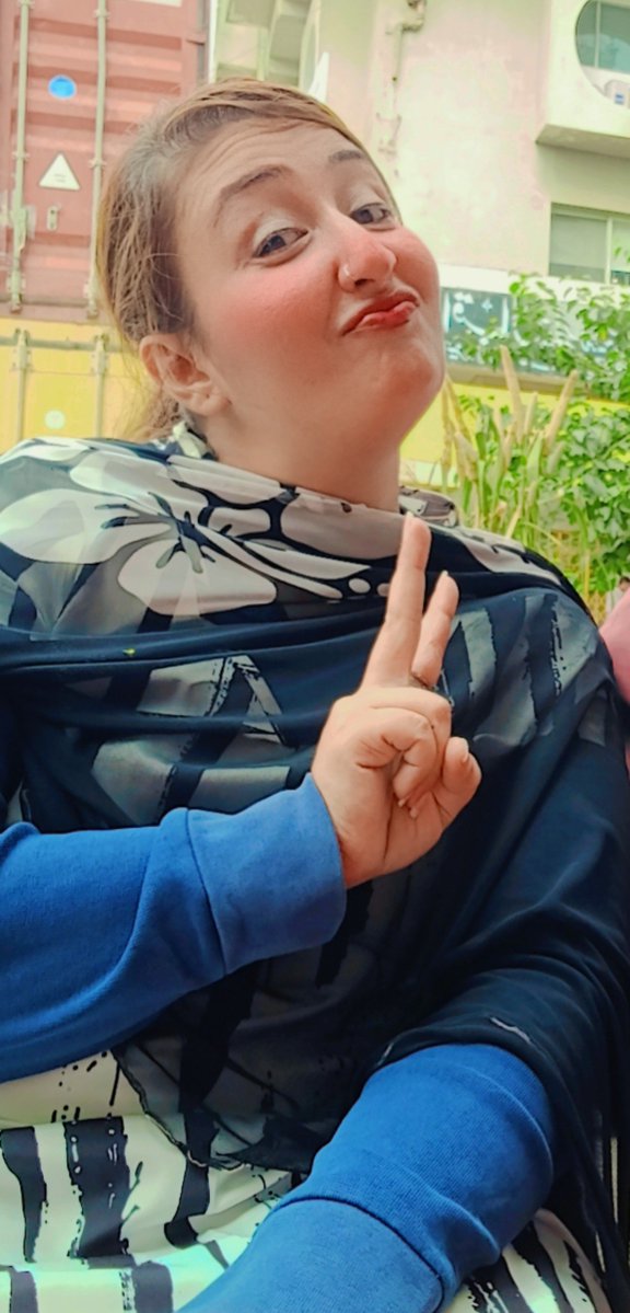 KQazelbash's tweet photo. خیالات کا اظہار مسئلہ نہیں ہے بلکہ خیالات کو حتمی حقیقت مان کر ان کا غلام ہو جانا مسئلہ ہے https://t.co/8J9B9Omv2I