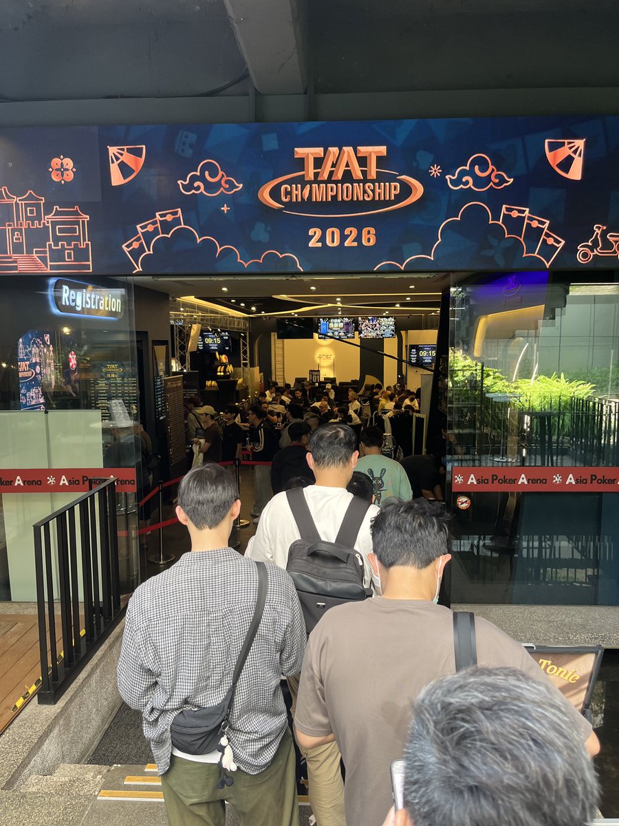 HigeVoyager's tweet photo. 旅の目的は台北最大級のポーカークラブ #AsiaPokerArena に潜入
コチラで開催の #TMT に参加
入口で日本人美人プレイヤーが出迎え😍
TMTは日本国内の大会より還元率もよい(国内40%程度,こちらは80%以上)

10/1からシステム刷新のため、会員登録が必要。パスポート、メアドが必要。QRコードの紙が貰える https://t.co/YPhYPVDBxM