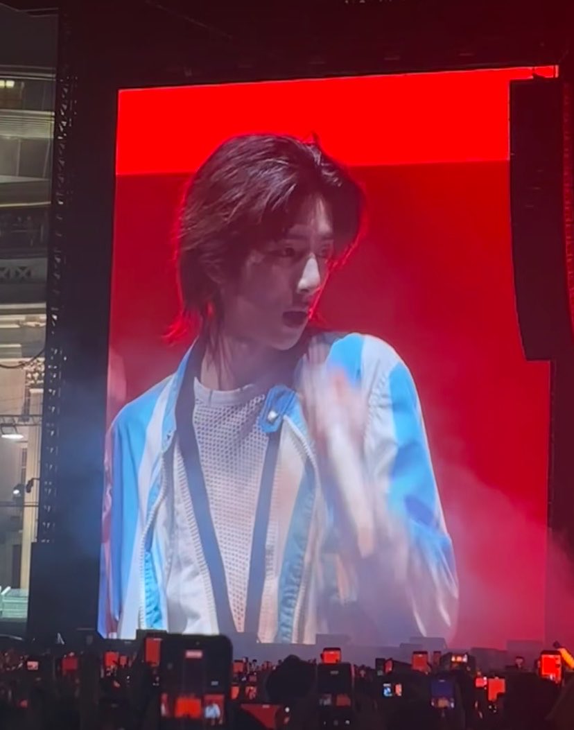 juhoonwink's tweet photo. absolutely unreal ♡ https://t.co/a0IJUoFron