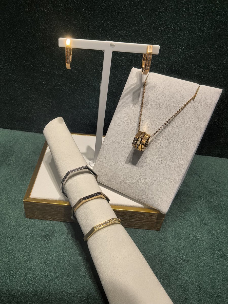 gimsehy71997743's tweet photo. [今日、珍しく「霸美锥」という存在を発見。その独特の輝きに、思わず目が釘付けになった。]， https://t.co/pEmla6TFsH