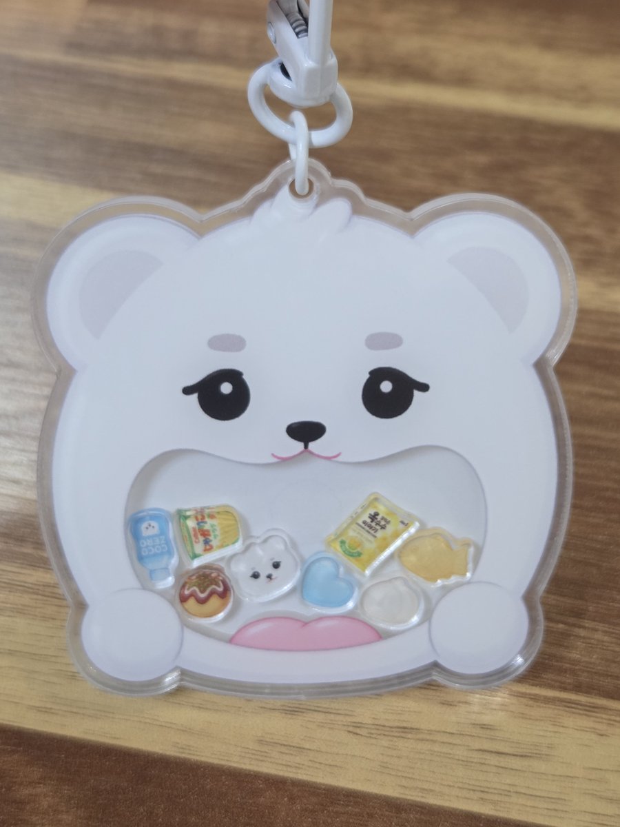 haruru_bbang's tweet photo. 𝗡𝗘𝗫𝗭 𝟭𝗦𝗧 𝗔𝗦𝗜𝗔 𝗧𝗢𝗨𝗥
〈𝗦𝗔𝗨𝗖𝗜𝗡’ 𝗧𝗛𝗘 𝗪𝗢𝗥𝗟𝗗〉

 🐻‍❄️마니머거ㅓㅓ 하루베어 쉐이커🐻‍❄️ 나눔 합니다❗️

🩵 날짜 : 10/17(일) 첫콘
🥟시간 및 장소 : 당일 타래로 공지
 🍟수량 : 9개 (ㅠㅠ

🍪우리넥스띠 당충전 할 간식도 함께 나눔 합니다❗️

🍪수량 : 30개 https://t.co/95dy88RRRw