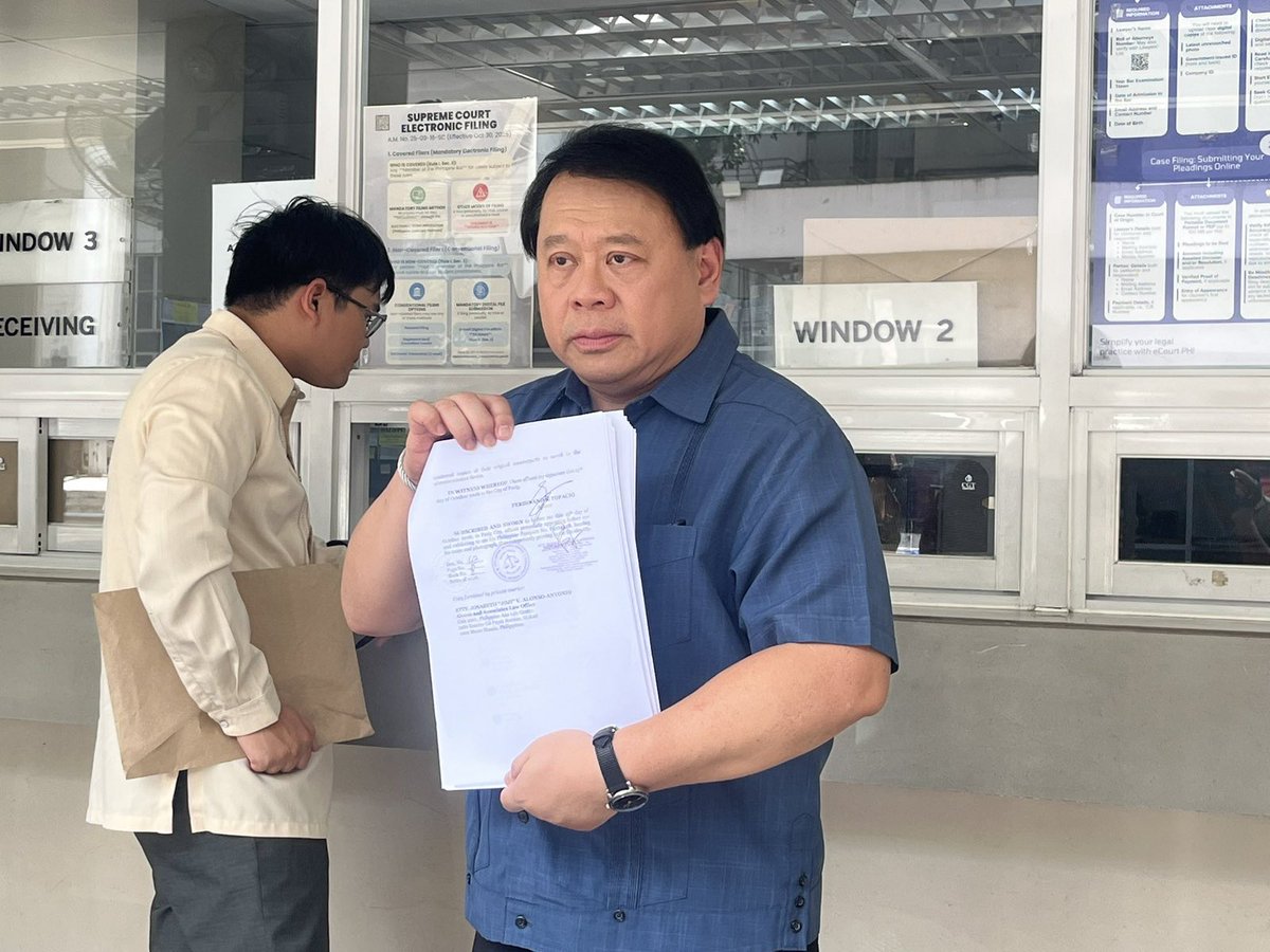 bncdotph's tweet photo. LOOK: Atty. Ferdinand Topacio has asked the Supreme Court to cite lawyer and film producer Atty. Joji Alonso for indirect contempt over her alleged disclosure of an administrative case he is facing before the Court. 

Topacio argues that the disclosure violates the Rules of Court, which provide that “disciplinary proceedings against lawyers shall be confidential in character and summary in nature.”

The administrative case stemmed from Topacio’s criticisms of actress Jasmine Curtis-Smith, who defended her sister, Anne Curtis-Smith, following allegedly derogatory remarks made by Quezon City Rep. Bong Suntay.

“I was exposed to ridicule. I was mocked. I was insulted. Masakit din,” Topacio said. | via Andrea Salve, https://t.co/9R0McaxxsO