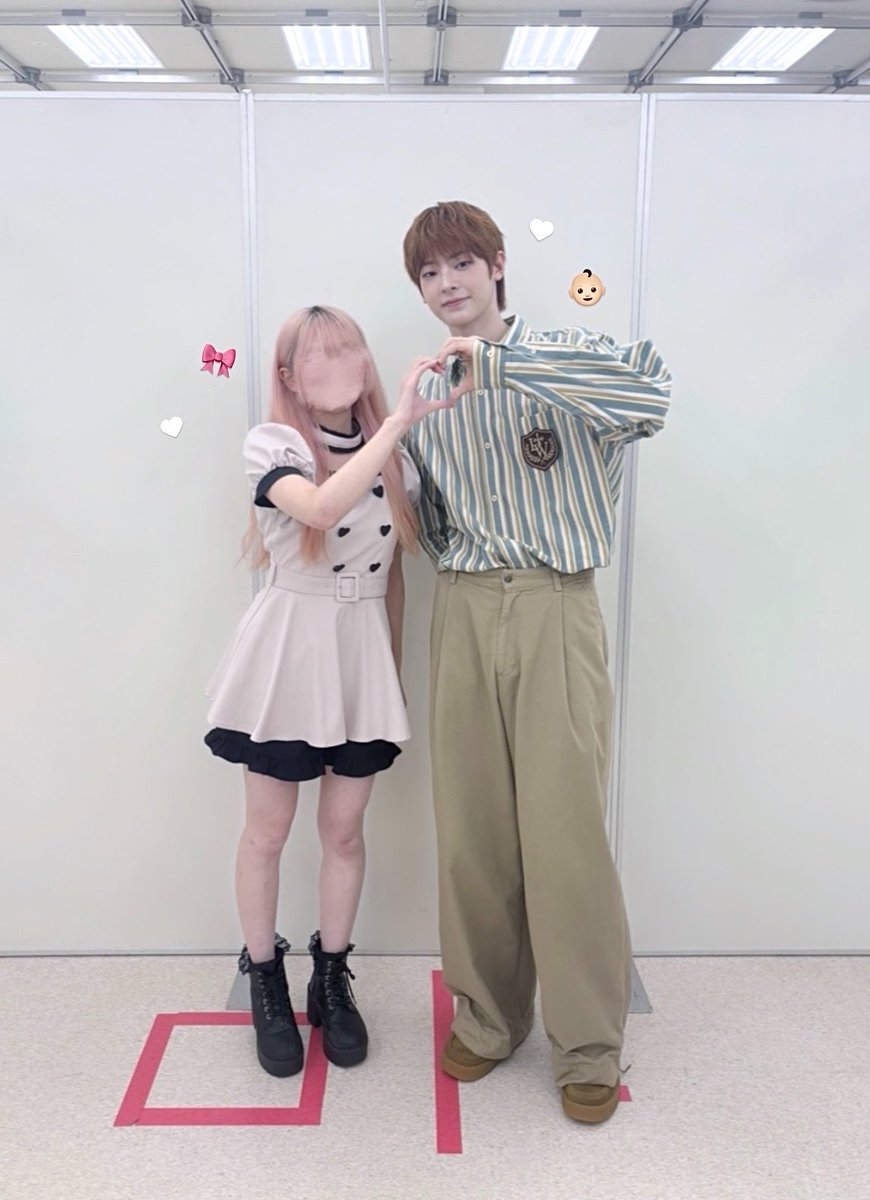 ily0uuuuu's tweet photo. ᯓ260921 #강우진🪽💭⟡꙳
低身長に容赦ない高さのはーとで焦った😹
かわいー♡また会いたいଘ( ੭⁰̷̴͈ ᵕ ˘͈)੭📸✩ https://t.co/PfF9d8wttJ