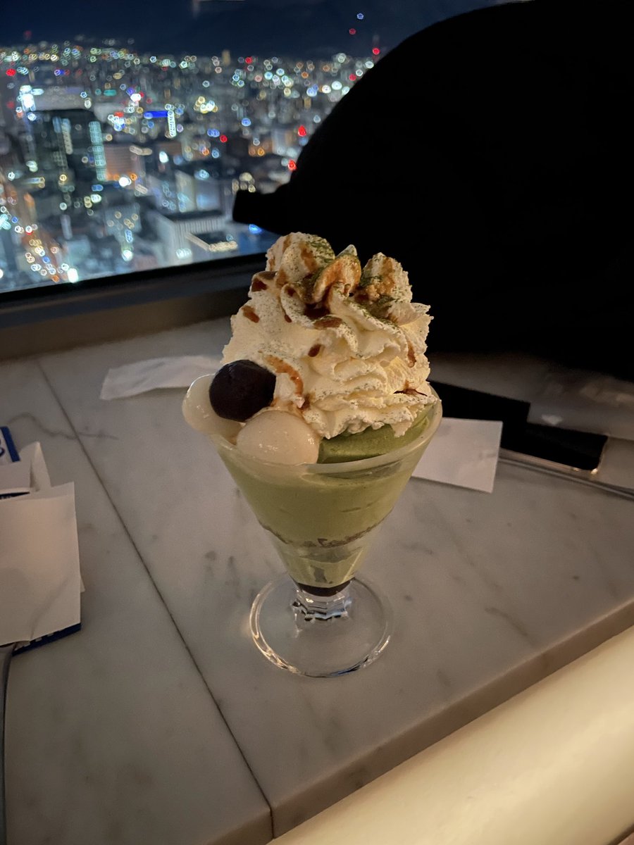 grannymoaX's tweet photo. 人生で一番おいしかったラテは、間違いなく札幌で飲んだラテ☕️🤍

北海道って牛乳がおいしいから、ラテも本当に最高だった…🥹✨

今年の冬もまた行けたらいいな〜❄️ https://t.co/qMsEAEQ9is