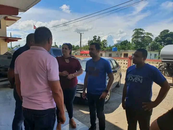 LauraGC97's tweet photo. ✨️🇨🇺 Buenos días 
   La #UJCVillaClara junto a la #UJCdeCuba , ha estado por estos días realizando el Marcando Pautas junto a la UJC de los municipios villaclareños , el compromiso con #UnaMejorJuventud no ha faltado ❤️ https://t.co/2SPSJ8y0Jy