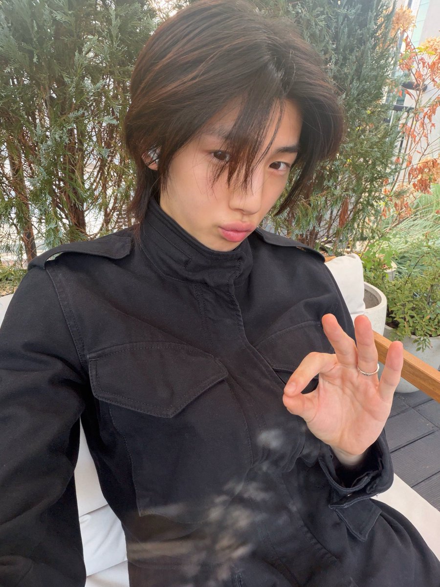 jwhaneul tweet picture