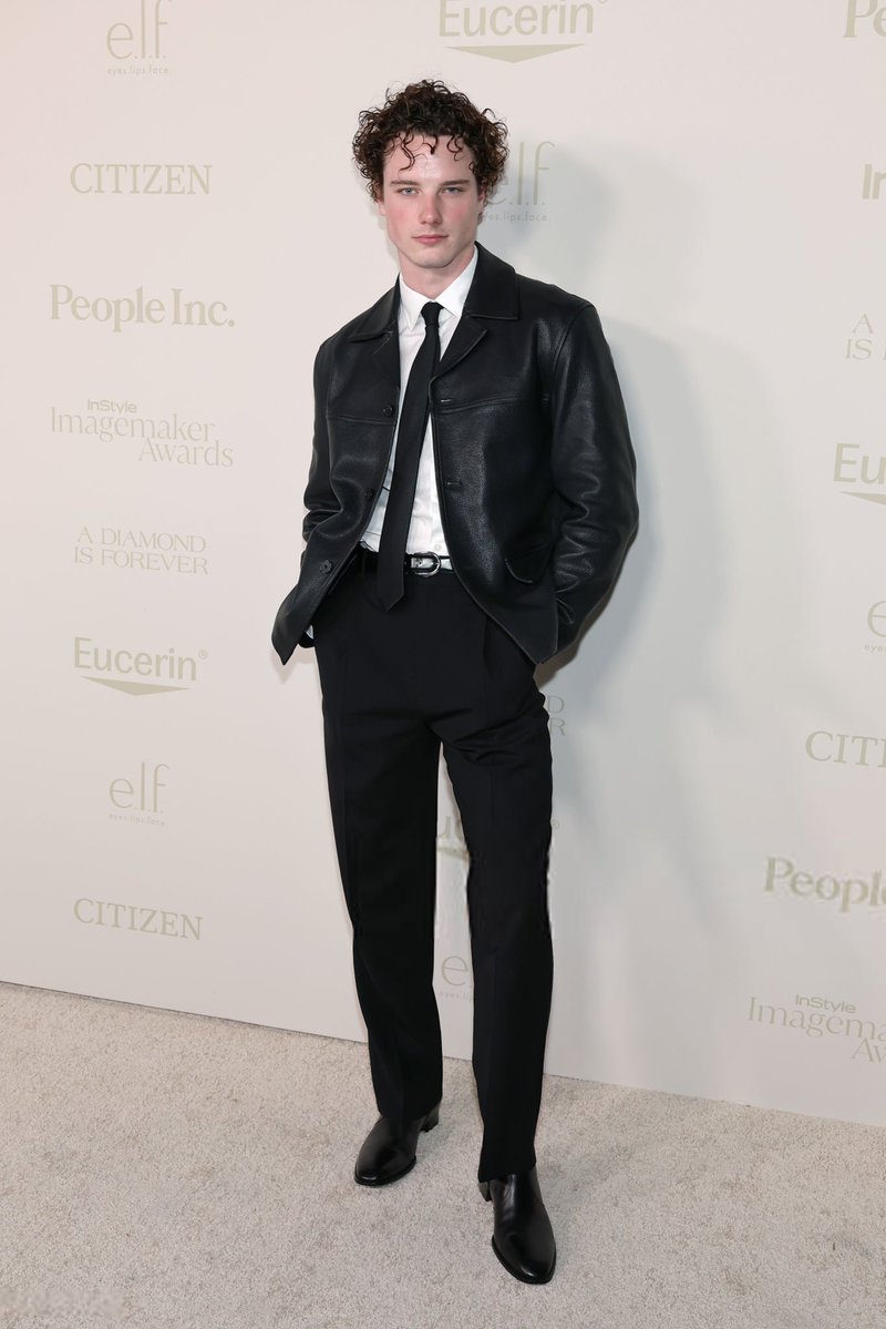 grahamcbrasil's tweet photo. ELEGÂNCIA PURA! 🖤✨ Graham Campbell marcou presença na 3ª edição anual do InStyle Imagemaker Awards, realizada em Los Angeles ontem (15). https://t.co/94OYIsfaDC