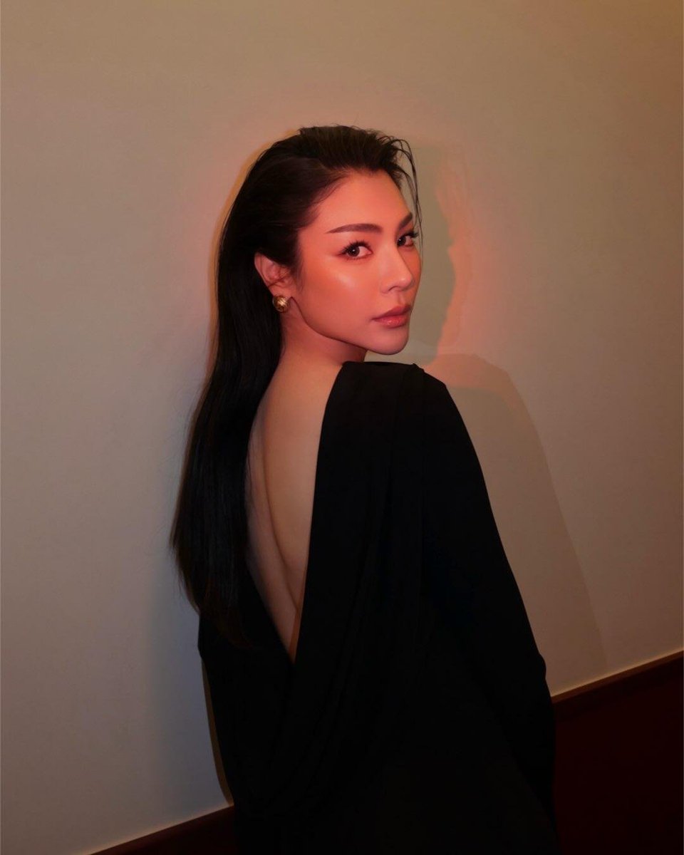 gracewo18038651's tweet photo. ‼️Engagement ‼️

Faye Instagram update 🌻💛

https://t.co/WjYXcOsQHv

FAYEATOM PATRICK TA BEAUTY
#PATRICKTAxFayeAtom
#PatrickTa #FayeAtom 
#FayePeraya #AtomPariya https://t.co/L5twoG4R8X