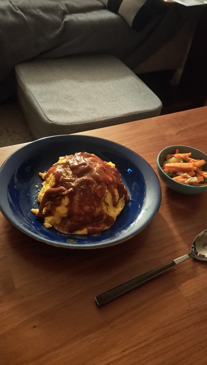 no_on_data's tweet photo. 家族分作りました♩
みんな喜んで食べてくれて大満足𖹭.ᐟ 
いつか彼氏できたら作りたいですね
ま、できる気しないんですけどｯ💕︎︎ https://t.co/q36fCJeaMM