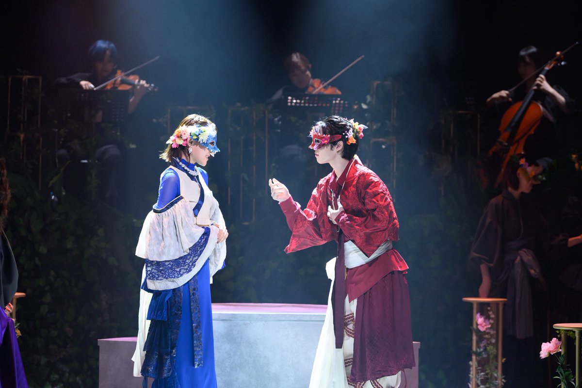 CMSstage's tweet photo. ||◤　#ロミジュリOC　◢||

千穐楽公演アーカイブ配信のご視聴は
【明日10月17日(土)23:59】まで！

配信チケットは17日22:00までに
お買い求めください🌼
https://t.co/jEadFBRoaC

#東京舞台芸術祭2026 https://t.co/uSAq5sV2t6