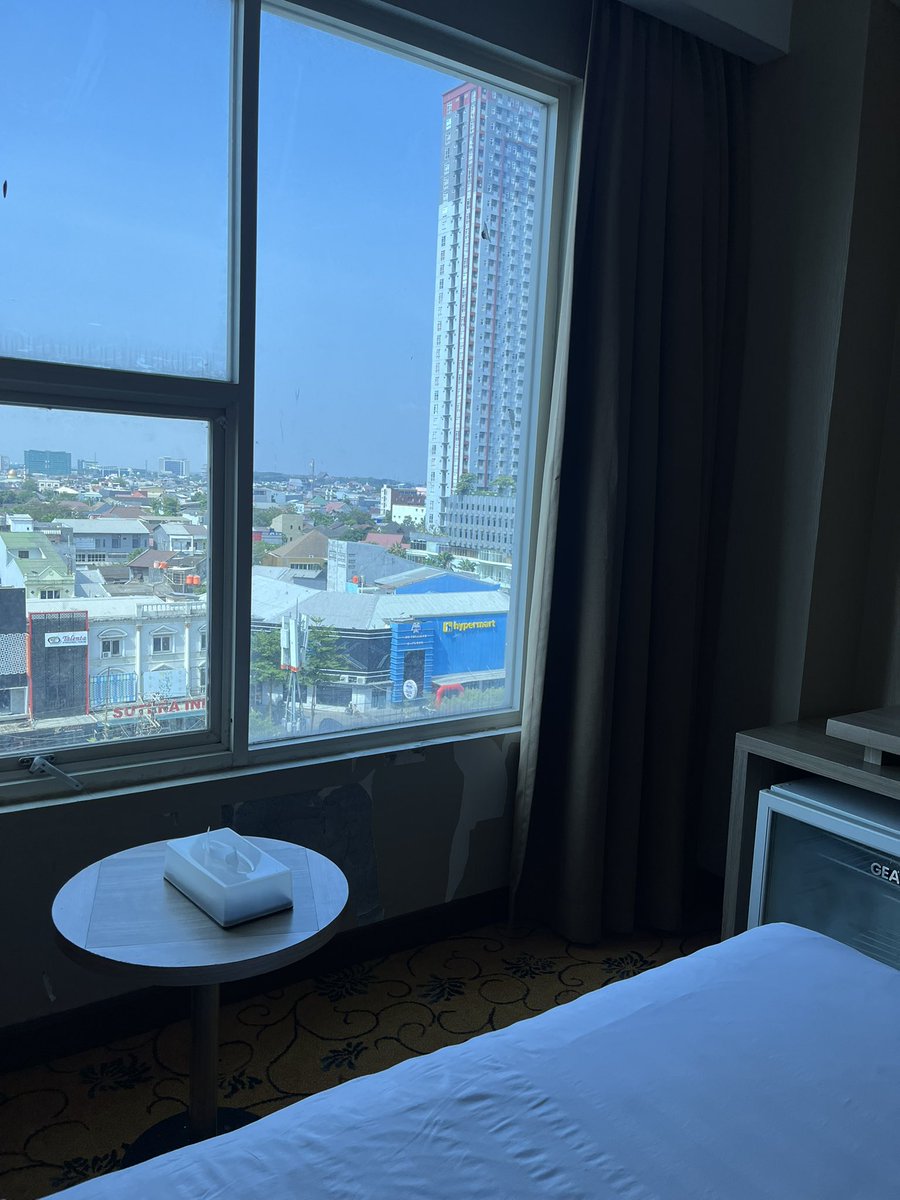 filterhidup_'s tweet photo. 📍 Remcy hotel
Poppers, pelicin, kondom aman
#gaymakassar #makassar https://t.co/7sRQCCkwoR