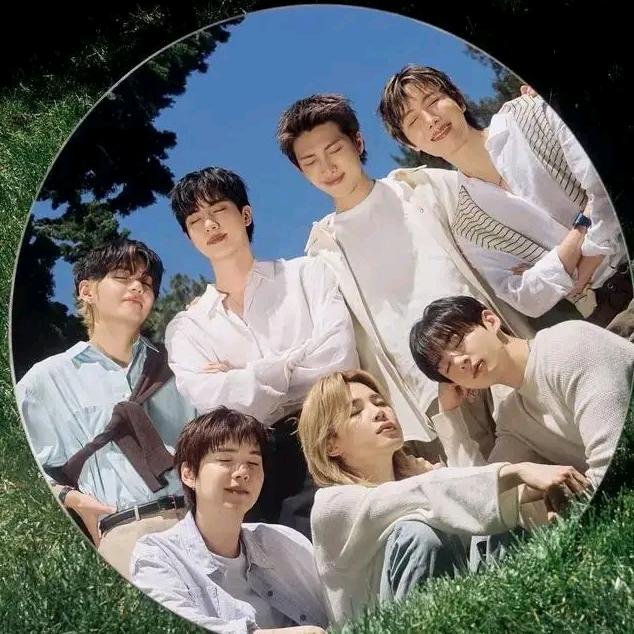 MuskanJeonot7's tweet photo. I'm voting #BTS for First choice male artists #2026MAMAVOTING 
😚💕 https://t.co/JW4KpH9Wiw