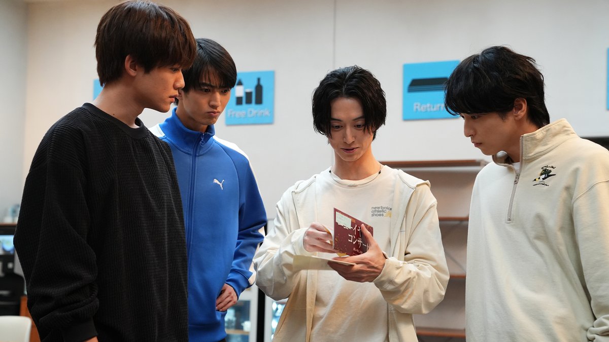 TVGweb's tweet photo. 「俺たちの箱根駅伝」
TVerオリジナルドラマが登場📱
「俺たちの学連合宿」10/17配信

小林虎之介、奥智哉、菅生新樹、
庄司浩平、林裕太、池田匡志に直撃🏃🏻

一同がドラマの見どころ＆
鍛え上げた“駅伝ボディ”を語る💪🏻
「わちゃわちゃが見られます」

https://t.co/57zfwrFoxg

#俺たちの箱根駅伝 https://t.co/if3XsEUjdo