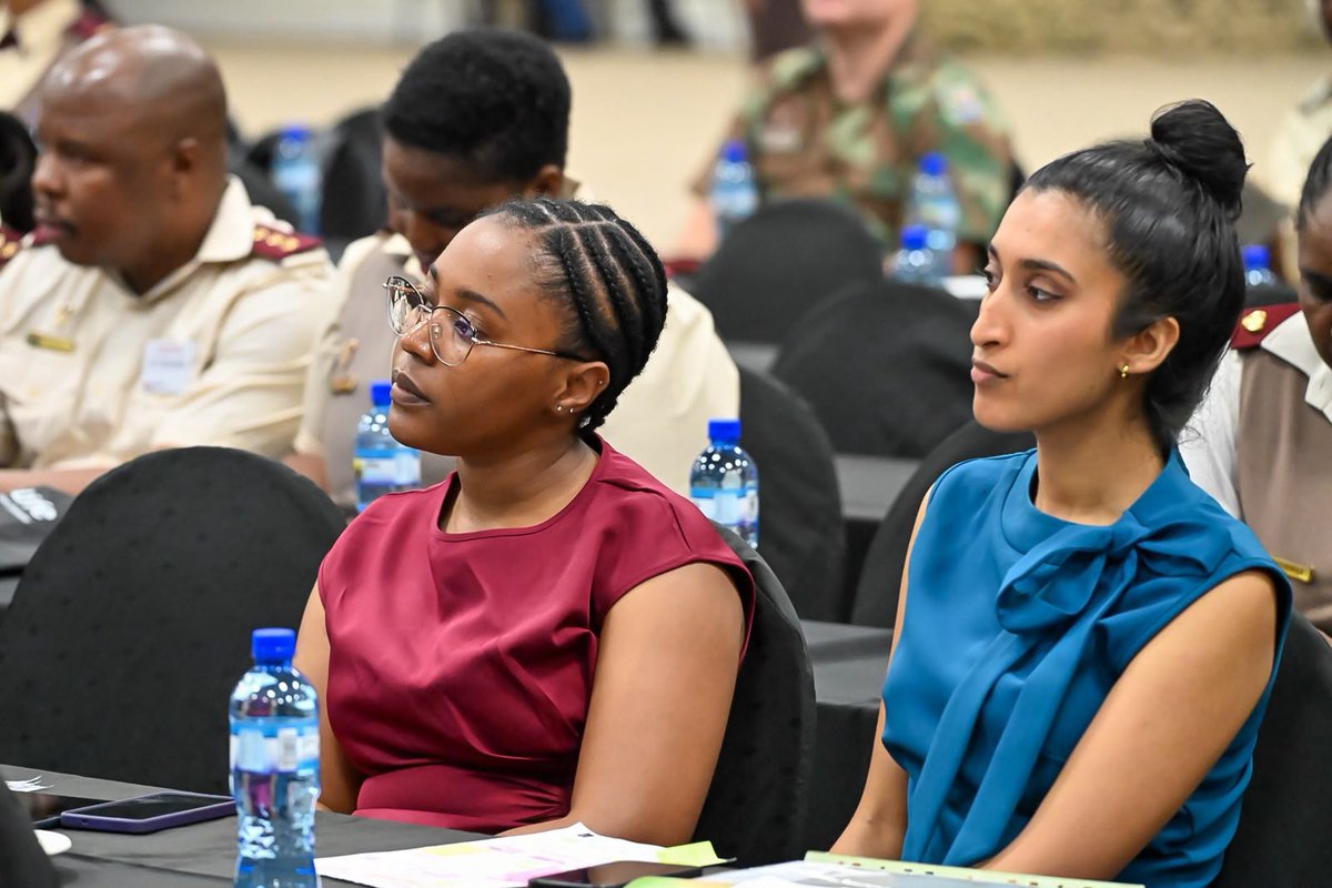 SANDF_ZA's tweet photo. The South African Military Health Service Academic Days entered their third day on 15 October 2026.
https://t.co/vDx3RTeJmx
πΏπ¦#SANDF
πΏπ¦#SAMHS
β#TowardsMilitaryHealthExcellence
π#AcademicDays2026 https://t.co/vIrsrA7h4r