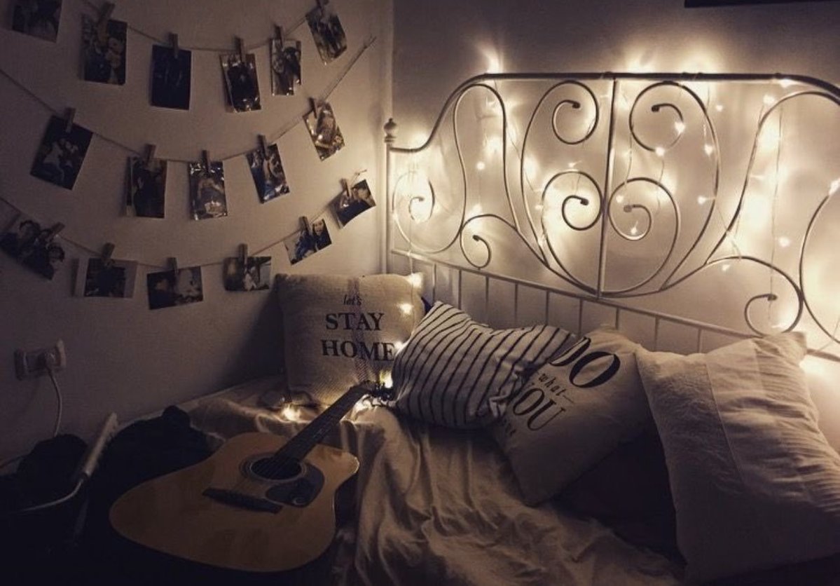bbm_gs's tweet photo. ༄˖°. ｡⋆° ꩜ .ೃ࿔*:･

ℛachel ˎˊ˗
★ nineteen summers

⤷ fluent in english · español · français
 ⋆˚࿔ living with mia/ana 

˗ˏˋ not very extroverted, 
but i’d love to be mutuals / friends ˎˊ˗  

#edtwt #wlw #ricecaketwt #tumblr https://t.co/hs7m6Kqbz0