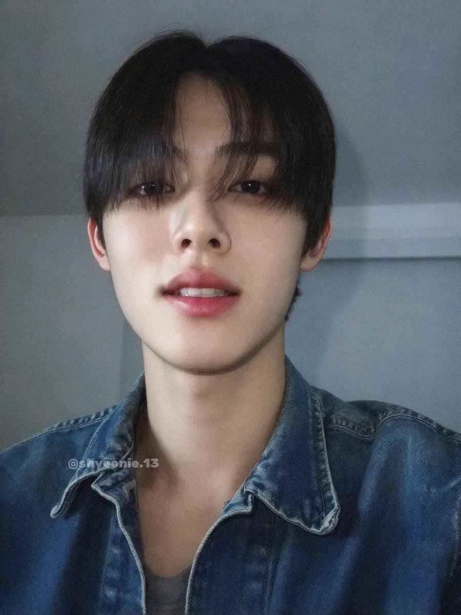 mellowshelf's tweet photo. 이날을 기억하시나요 https://t.co/1VjPoYGg1f