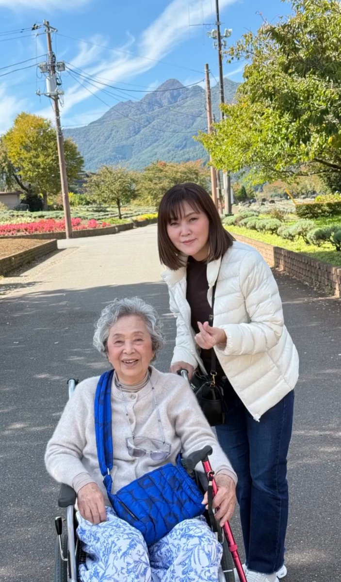 lwkycissy's tweet photo. Ok everything aside I'm actually so happy and proud that Pond finally took his family on a trip to Japan as he wanted 🥹🫶🏻 https://t.co/79DY8a94nK