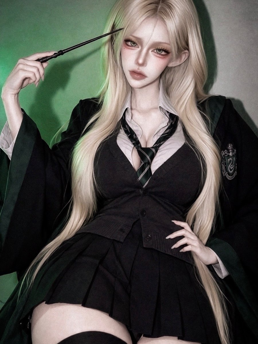 0woon_69's tweet photo. Shut up  해리 포터 🖕🏻
#harrypotter #Cosplay #말포이 #fypシ゚ https://t.co/H3zKrJIkAk