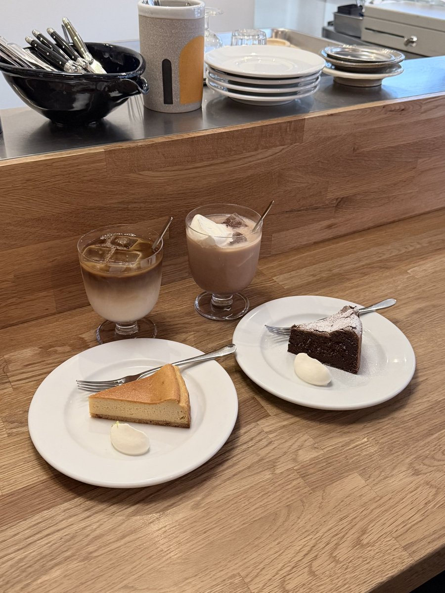 yuyu_cafelog's tweet photo. 誰だって好きになるさ、こんな素敵なカフェ https://t.co/kWbbK0Ysbz