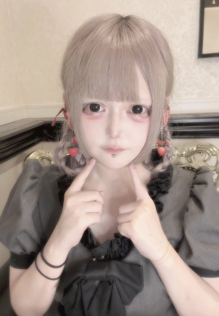 nemu_lou's tweet photo. 今日かわいい髪の毛もがんばった🔥♥ 21時までいます！ https://t.co/k7YlD5uFHM