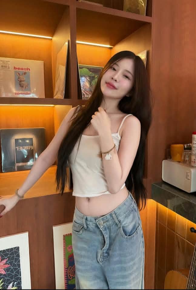 DedraAdonis's tweet photo. 🌈"ไอเทมลับที่บิวตี้บล็อกเกอร์เกาหลีโหวตให้เป็นอันดับ 1_🦋/ครีมกันแดดเนื้อซูเฟล่ บางเบา คุมมันนาน "🩰✨

★.𝐋𝐈𝐍𝐄🆔: ixso_45
https://t.co/QhhpB53POq

#รับงานหนองบัวลำภู #นัดเย้สในเมืองหนองบัวลำภู #นวดหนองบัวลำภู https://t.co/LGz4vpQf5s