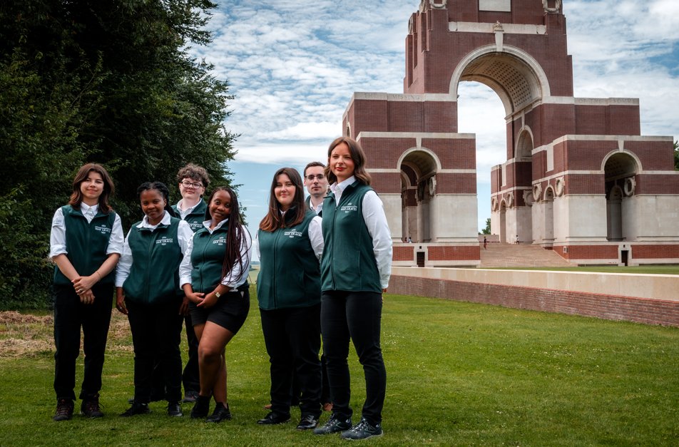 CWGC's tweet photo. Do you know about our charity, the Commonwealth War Graves Foundation?

Founded in 2017, the Foundation aims to educate the public, especially younger audiences, about the World Wars and inform them about the work of the Commonwealth War Graves Commission.

It also shares the stories of those we commemorate, passing on the torch of responsibility and memory to younger generations, so their experiences are never forgotten.

 🔗Discover everything the Foundation does in our latest blog, link below!