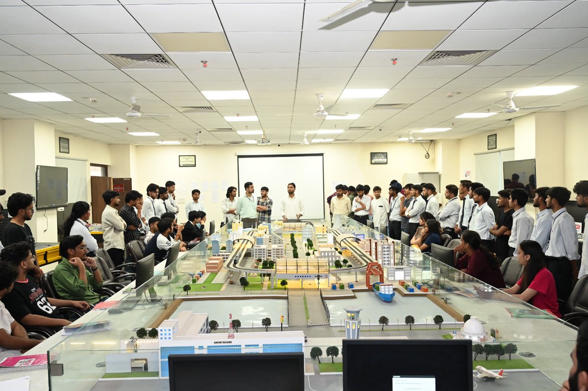 InnovationHubUP's tweet photo. Student Visit Successfully Concluded!

Innovation Hub UP welcomed students from SR Group of Institutions, Lucknow, for an interactive tour of the AICTE IDEA Lab inspiring innovation and entrepreneurial thinking.

#InnovationHubUP #AKTU #StudentVisit #AICTEIDEALab #Innovation https://t.co/vUyXJrO5O1