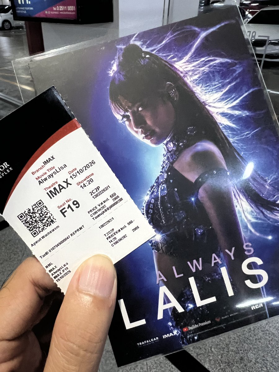 Travelzaa's tweet photo. มาให้กำลังใจน้อง กว่า #LISA จะมาถึงจุดนี้ได้ต้องผ่านอะไรมามากมาย สมแล้วกับความสำเร็จวันนี้ แอบน้ำตาซึมหลายซีน น้องจะเป็นแรงบันดาลใจให้อีกหลายๆคนจริงๆ อยากให้มาดูกันเยอะๆ ถึงบัตรจะราคาแรงไปนิด 😅

#AlwaysLalisa #Lalisa #ลิซ่า @wearelloud https://t.co/25Bl49jLGl