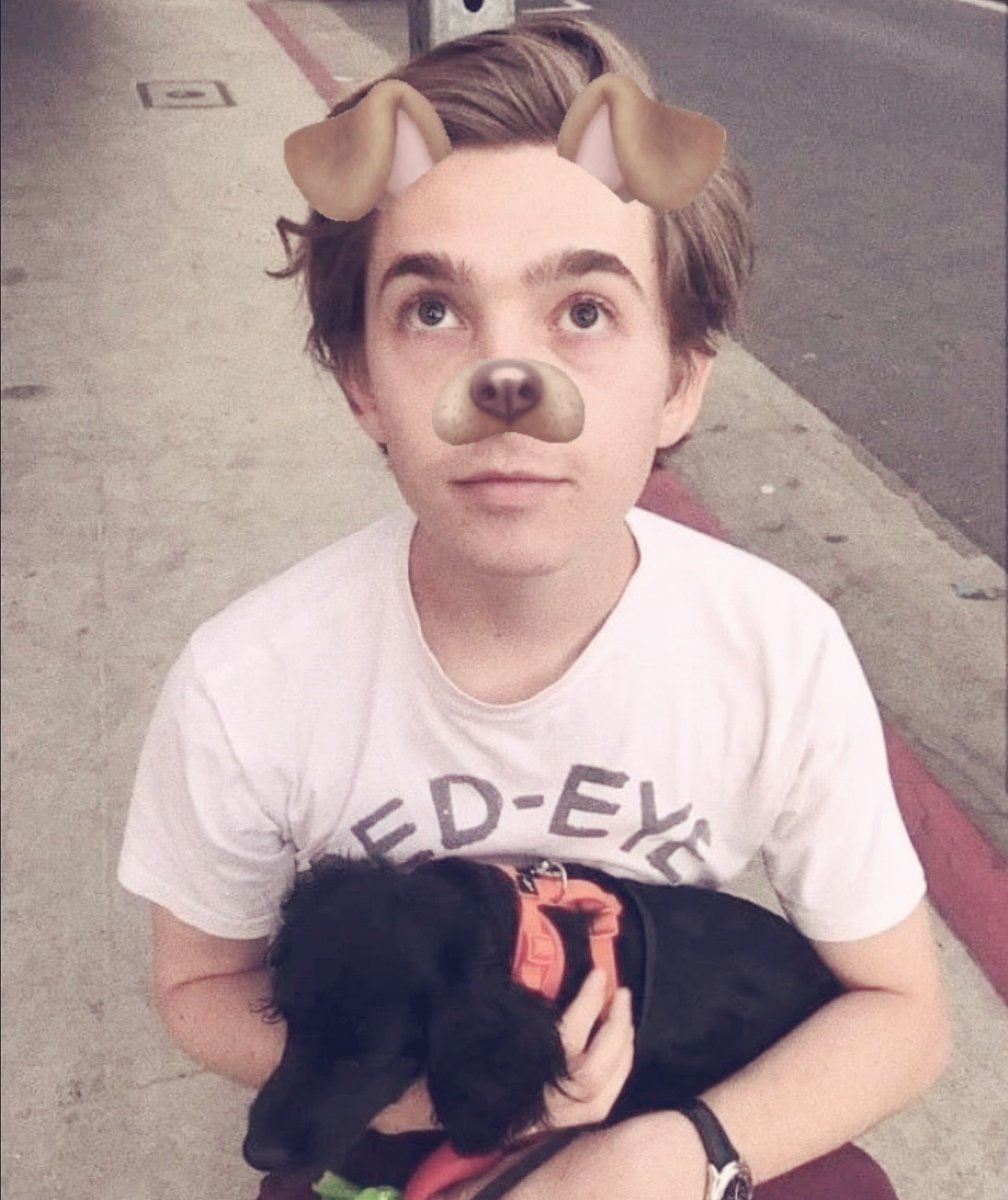 Myles_111_'s tweet photo. Okay this confirms him being a puppy boy https://t.co/Anw3uGIvhA