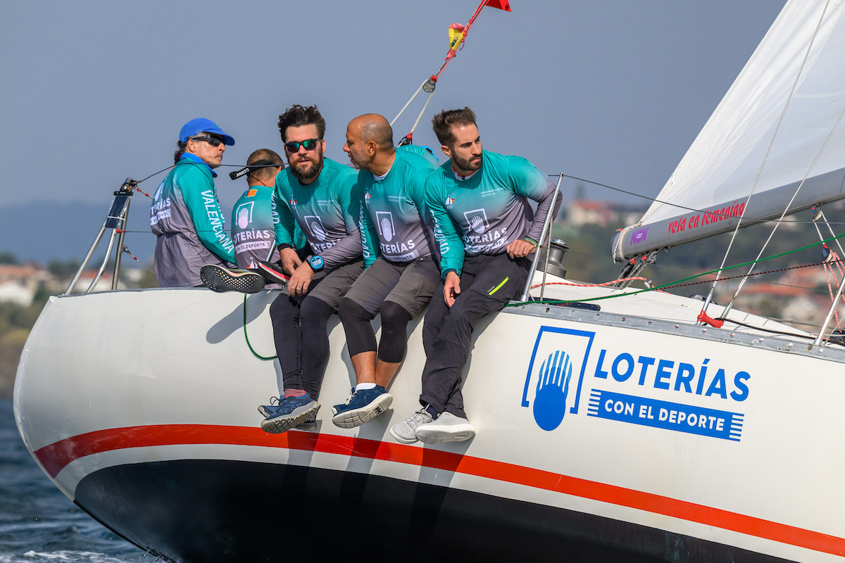 RegatistasRV's tweet photo. #vela #Calpe abre la lucha por el Campeonato de #españa de Cruceros @loterias_es con el Deporte. @oficial_rfev @SomVelaFederac @RCNCalpe 
https://t.co/q7yqMmldvo https://t.co/sITADIXT9o