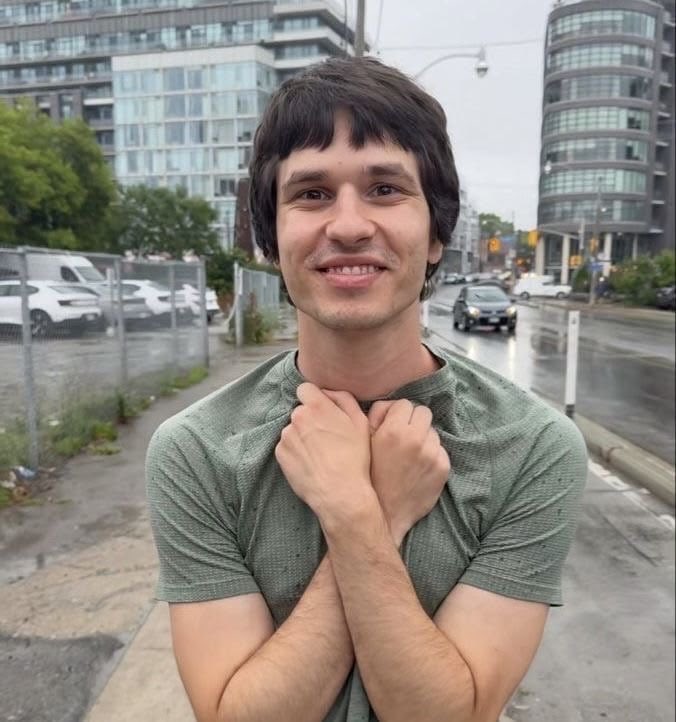 yvllise's tweet photo. @zylstff i feel like his essence is captured perfectly… https://t.co/5dXD3yWfoR