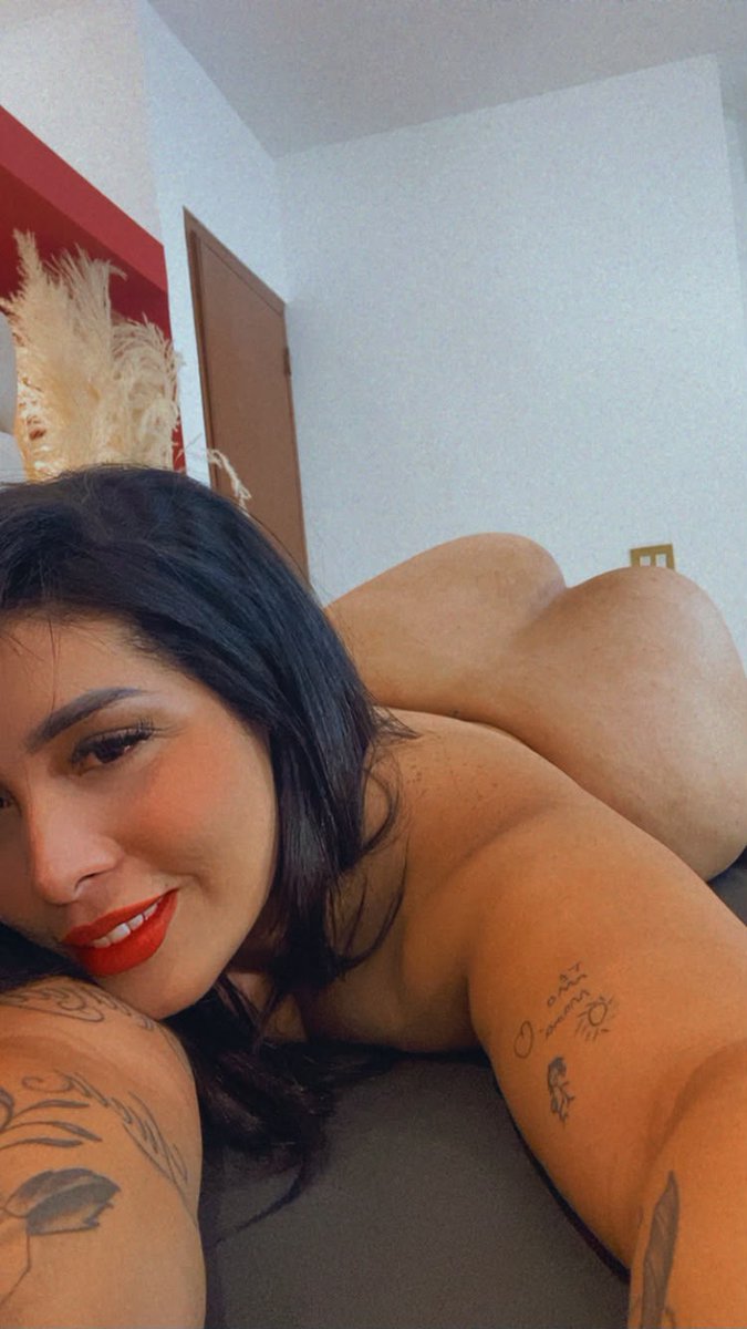 Sheeryl18's tweet photo. #nice #ass in @CamSodaLife https://t.co/Nx4V2ZNid3