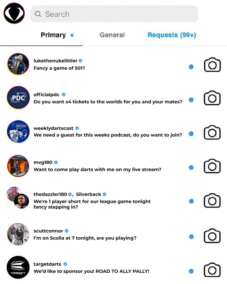 DartsCorner's tweet photo. You can only reply to one DM… which one are you picking? 👀📥

#TheHomeOfDarts https://t.co/ZI1Nodg1OZ
