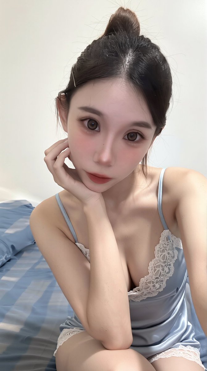 hyndttyzi7sl's tweet photo. 女護理師一直都是幫別人打針
我也想要有人幫我打😐
#女護理師日常 https://t.co/Tz957IguZs
