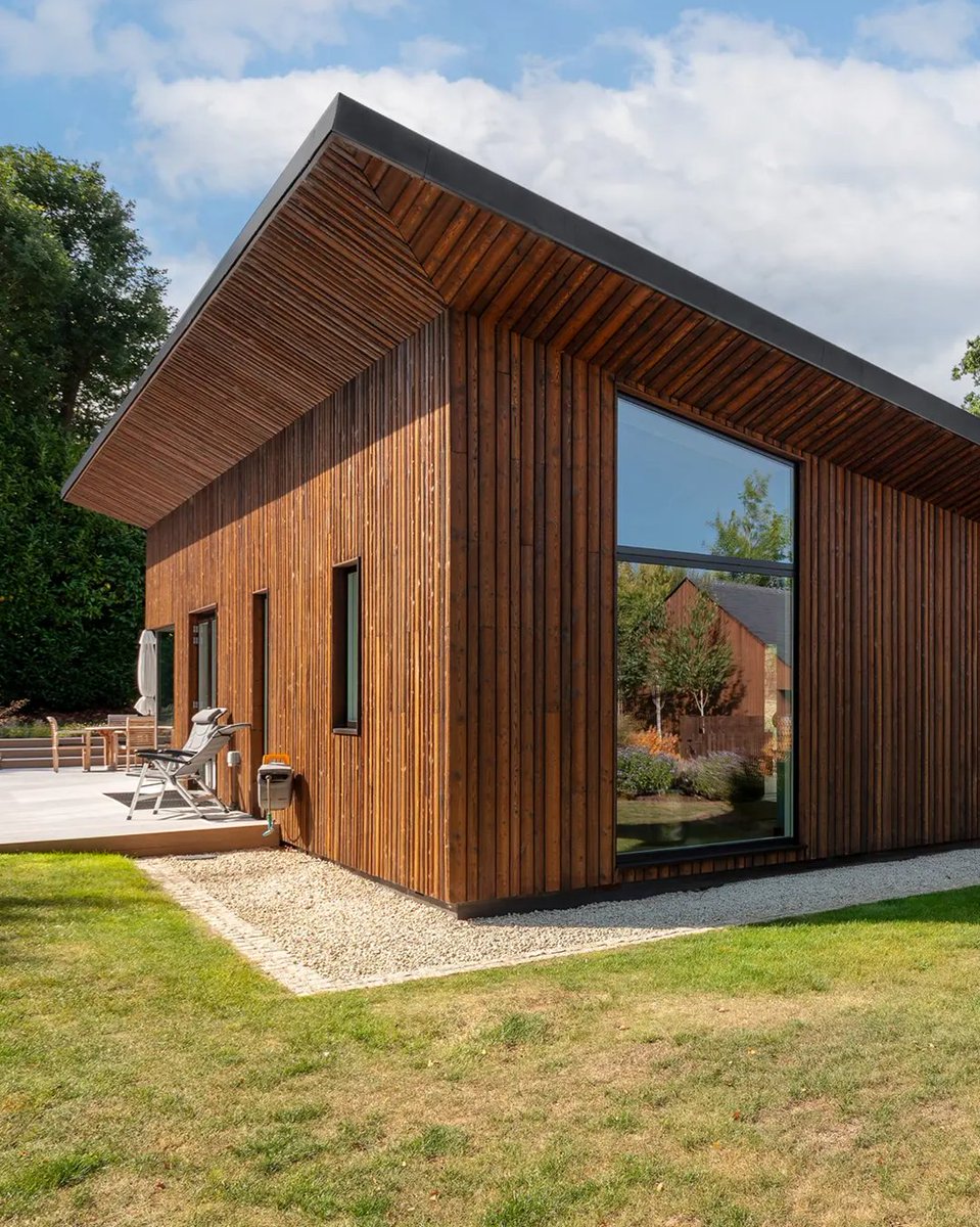 BuildItMagazine's tweet photo. How much should you really pay for a plot of land for a self build? Project manager and serial self builder Mark Stevenson reveals what you need to know to value land effectively and bag the perfect site for the best price: https://t.co/9BOLw8tYHk https://t.co/sYsDM2qFnW