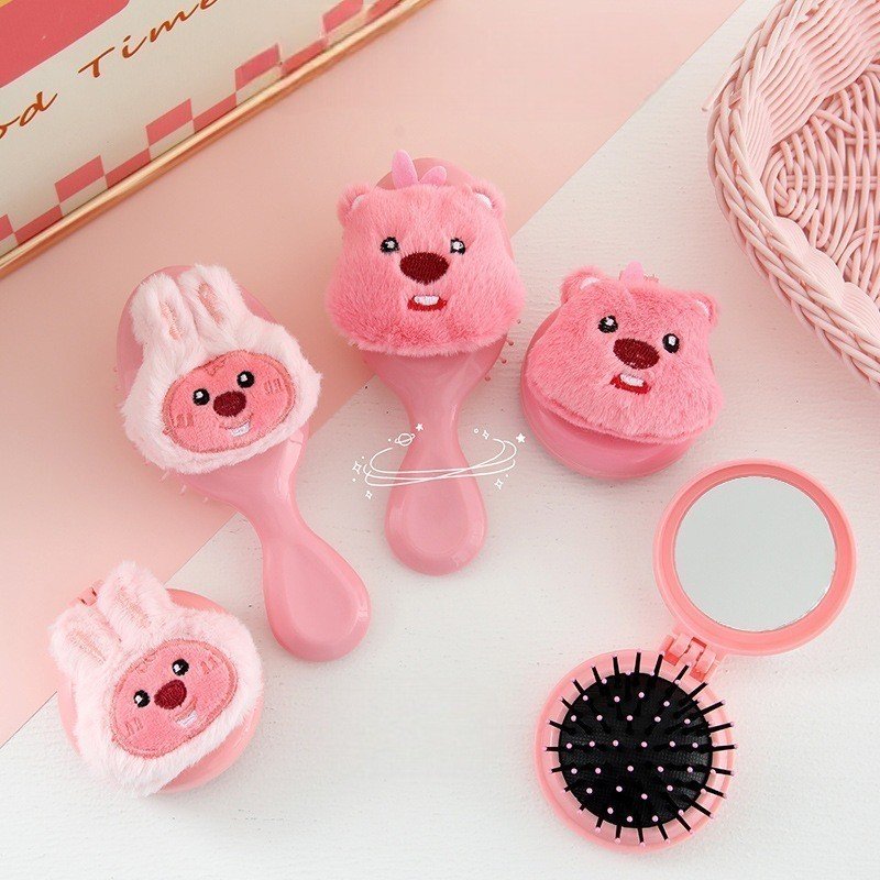 ireneluvi's tweet photo. Ini mah sisir + kaca gemoy si berang-berang pink itu 😭💗 https://t.co/1ROUOxxPTP
