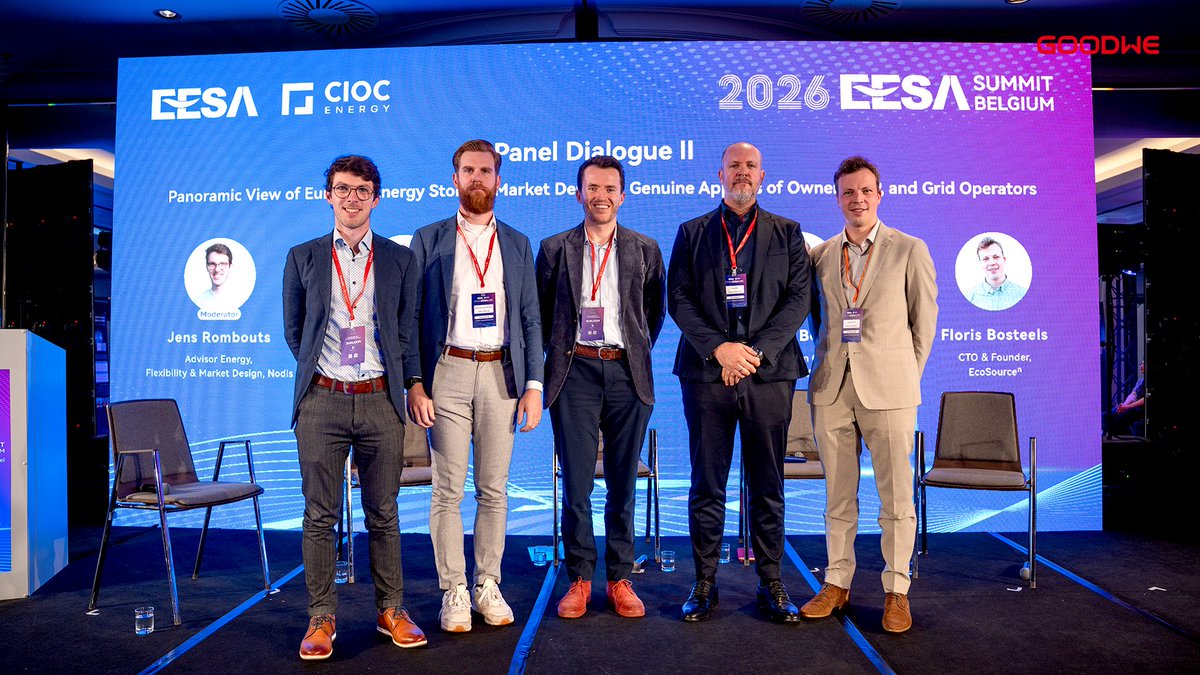 GoodWePower's tweet photo. ⚡ At the EESA–CIOC Energy Summit in Brussels, GoodWe’s Miguel Beltrán highlighted 3 priorities for Europe’s energy storage grid connections: grid-forming capabilities, RMS/EMT system validation and local expertise.

#GoodWe #EnergyStorage #GridConnection https://t.co/wQPa8W2gKS