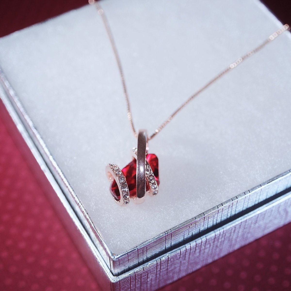 BBrillance's tweet photo. ⭐️CodePromo: WOW15  = 15% de Rabais / 15% OFF

💎Fabulous Jewelry - Low Prices - No Taxes - Free Shipping
🎁Lien sur Profil et en Commentaire
.
.
.
#quebec #canada #Bijoux #Rabais #Bijouterie #New #Bijou #Collier #jewel #Exclusif #Red #Rouge #Soldes #CodePromo #Jewelry #Bijoutier https://t.co/g6ujUJP7qE