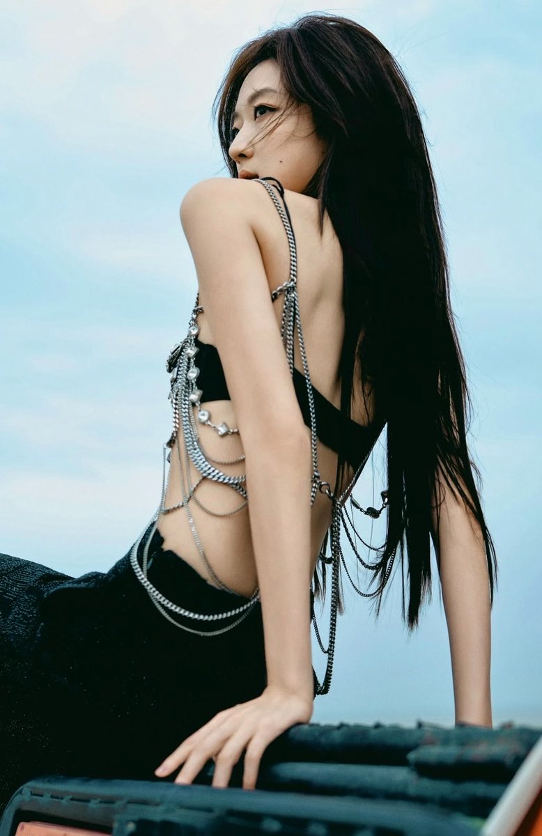 sunqianpics's tweet photo. — #sunqian #孙千 ✮⋆˙ https://t.co/45ZKbFfX79