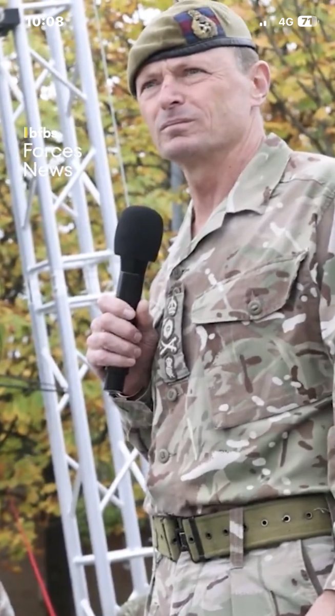 BritishVetGroup's tweet photo. Genuinely the most deluded officer I’ve ever witnessed talking. They just DO NOT GET IT? 

Let the officers
Let the politicians 
Let the celebrities 
Let the lefties
Let the IMMIGRANTS 

SEND THEIR KIN TO FIGHT 

OURS WILL NEVER FIGHT  FOR THIS TRULY CORRUPTED GOVERNMENT AGAIN. https://t.co/G3ElJosYMs