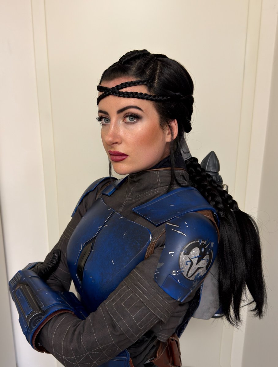 wigisfashion's tweet photo. Koska Reeves — Star Wars. 🌌

Worn by @bettina.creations (from IG) — absolutely nailed it.

👉Style Code: LF2523

#wigisfashion #cosplaywigs #starwars #themandalorian #koskareeves https://t.co/6Ry3haalBw