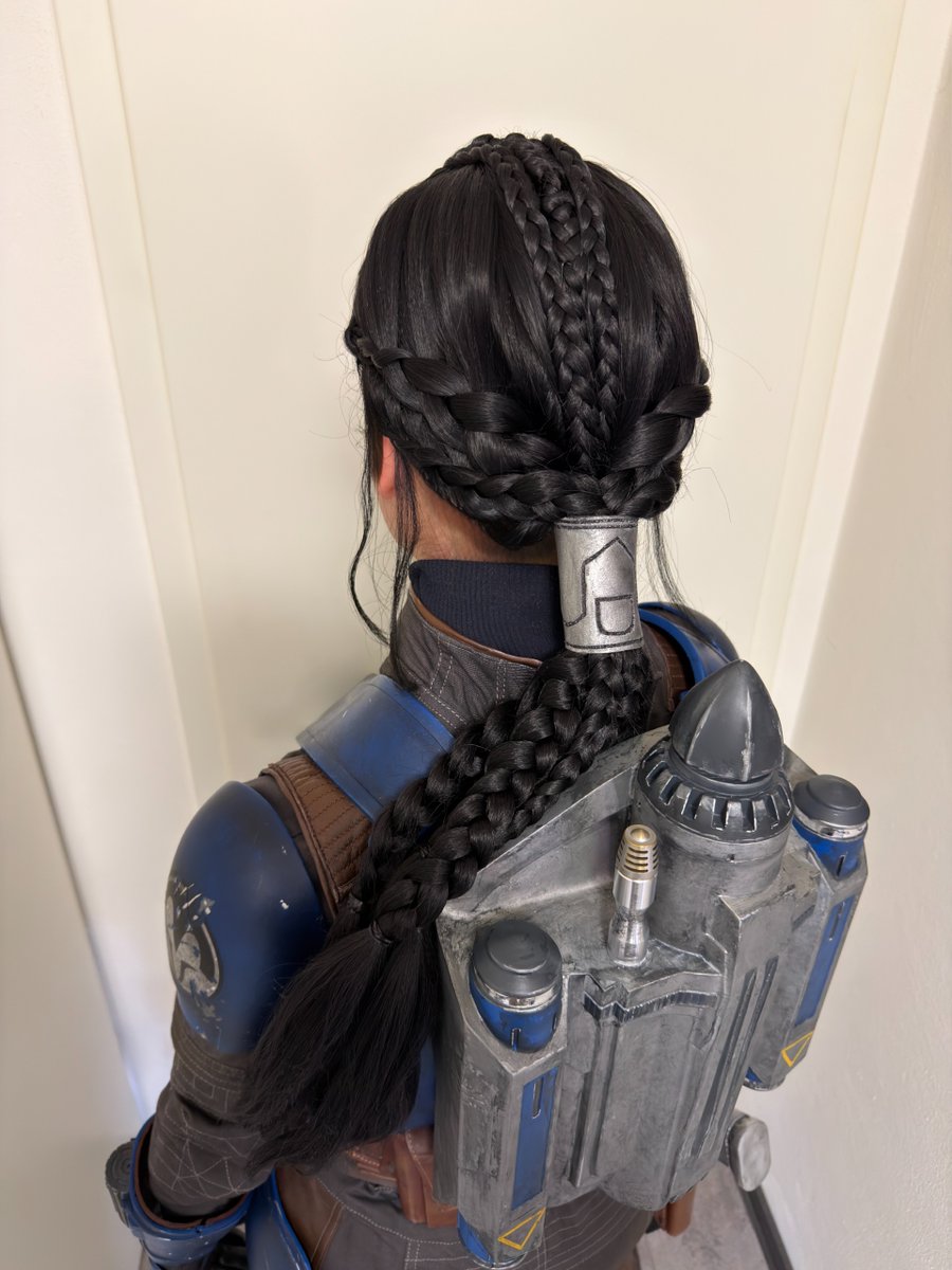 wigisfashion's tweet photo. Koska Reeves — Star Wars. 🌌

Worn by @bettina.creations (from IG) — absolutely nailed it.

👉Style Code: LF2523

#wigisfashion #cosplaywigs #starwars #themandalorian #koskareeves https://t.co/6Ry3haalBw