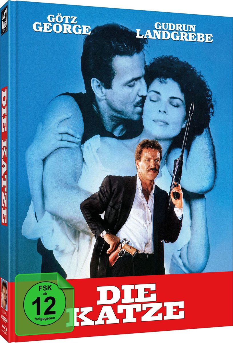 dr_uncut's tweet photo. Die Katze (1988)
#Mediabook Cover A,B,C,D
#4K #UHD #BLURAY
@turbinemedien
VÖ 22.10.26
Der radikale Action-Thriller von Dominik Graf zeigt Götz George als Gangster im erbitterten Kampf gegen den Polizeiapparat mit Lauschangriffen, Betäubungsgas, Hubschraubern und Spezialeinheiten. Gudrun Landgrebe brilliert als gerissene Partnerin, während sich Heinz Hoenig, Ralf Richter und Joachim Kemmer einen hochdramatischen Psychokampf liefern.
Extras:
+ Brandneue 4K-Restaurierung in Kooperation mit Regisseur Dominik Graf
+ 2 Audiokommentare: mit Dominik Graf & Peter Thorwarth (BANG BOOM BANG) + mit Dominik Graf (Moderation Artur Althen)
+ Interviews: "Good Times" - Regisseur Dominik Graf (ca. 62 Min.), "Alles auf eine Karte" - Produzent Georg Feil (ca. 31 Min.), "Jenseits von Gut und Böse" - Drehbuchautor Christoph Fromm (ca. 31 Min.) und "Vom ersten Crash bis DIE KATZE" - Stuntlegende François Doge (ca. 21 Min.)
+ Dominik Graf im Kinogespräch im Östereichischen Filmmuseum, 2013 (ca. 53 Min.)
+ Trailer D+UK
+ Buchteil "Protokoll eines außergewöhnlichen Beutezugs" von Christian Genzel + Interview mit Gudrun Landgrebe, Kinopresseheft-Interviews (44 Seiten)